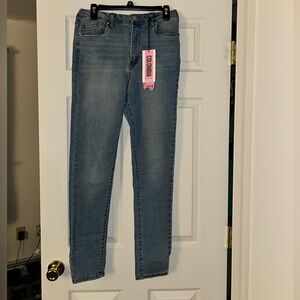 Refuge High Rise Curvy Skinny Jeans